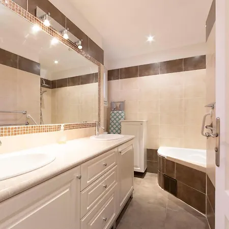 Robert Soleau Bright Design Flat Center Of Appartamento *