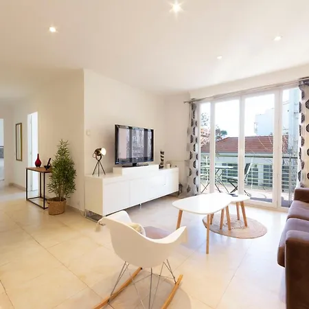 Robert Soleau Bright Design Flat Center Of Lägenhet Antibes